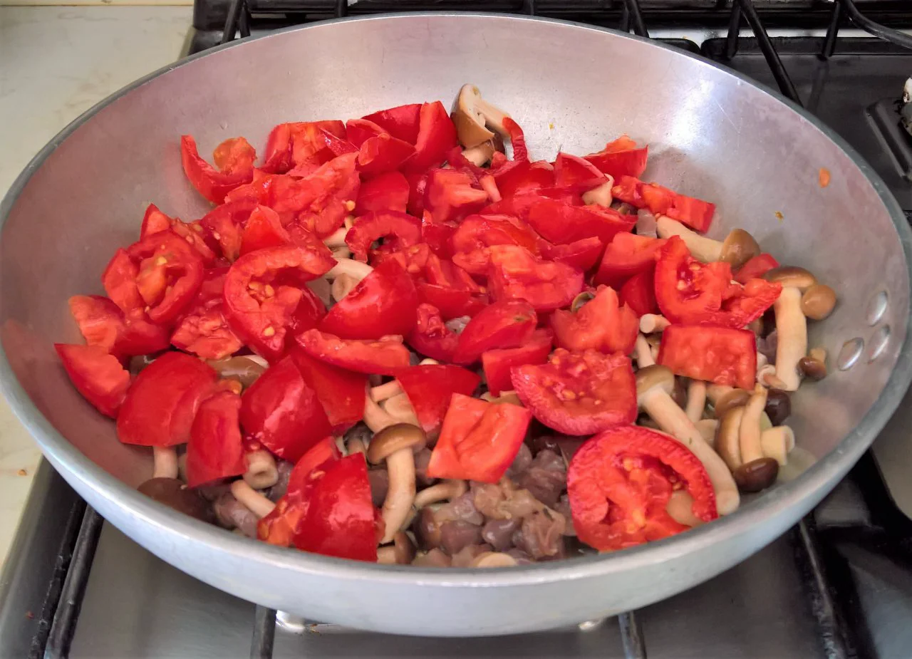 Tagliatelle prosciutto e funghi